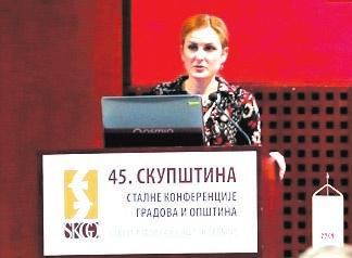 АКТУЕЛНО У ПЛАНУ МАКСИМАЛНА ИСКОРИШЋЕНОСТ ГРАДСКОГ ОДМАРАЛИШТА У КРАЊСКОЈ ГОРИ АЛПСКА ИДИЛА ПОНОВО ДОСТУПНА СОМБОРЦИМА Предстоји анкетирање школа и спортских организација о заинтересованости за