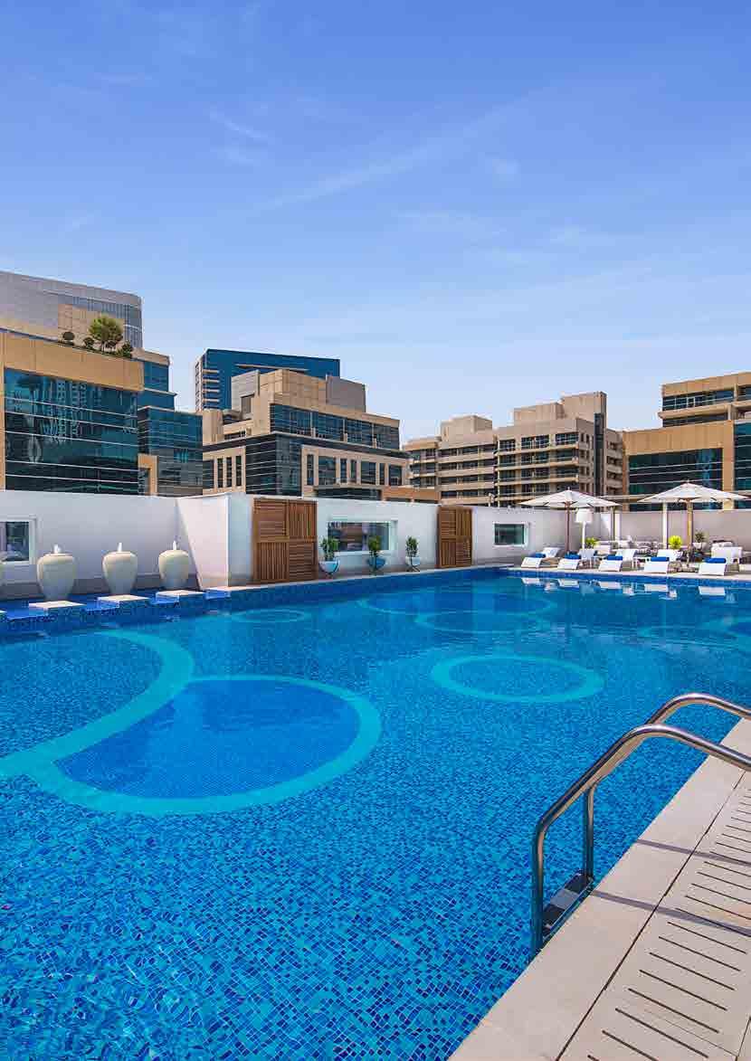 DOUBLETREE BY HILTON DUBAI BUSINESS BAY**** Kinek ajaénljuk?