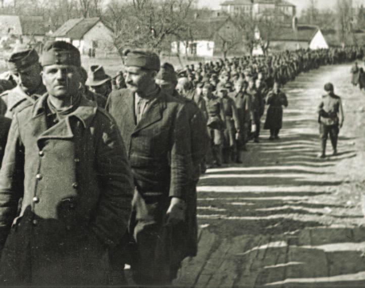 BOGNÁR ZALÁN HADIFOGOLYTÁBOROK MAGYARORSZÁGON A hadifogolyügy így a táborok felügyelete, vezetése is teljes egészében az NKVD, azaz a szovjet Belügyi Népbiztosság Hadifogoly- és Internáltügyi
