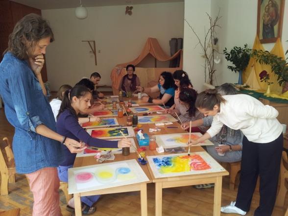 - desen - experienţe în natură - experienţe sociale Dezbătut prin consultare internaţională şi adoptat în Consiliul I.A.S.W.E.