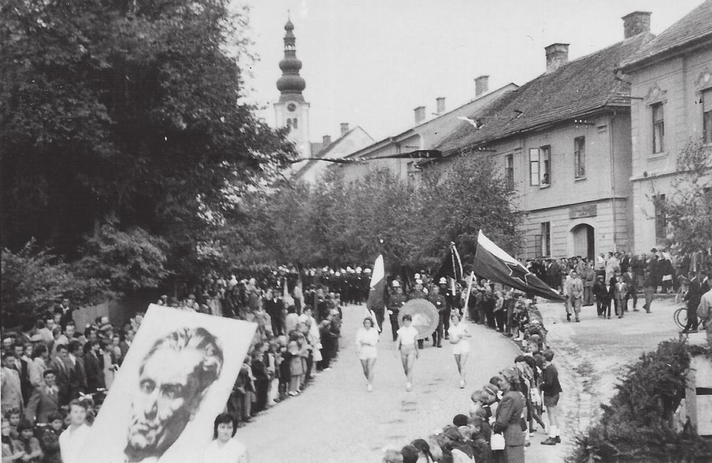 2.5 PREMALO VADITELJEV Lendavsko TVD Partizan se je v letih po ustanovitvi ubadalo z velikimi problemi vaditeljskega kadra, ki ga je primanjkovalo.