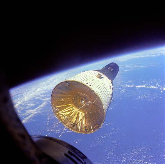 Küldetés Start ideje Parancsnok Űrhajó neve I 1961. május 5. Alan Shepard Freedom-7 II 1961. július 21. Gus Grissom Liberty Bell-7 III 1962. február 20. John Glenn Friendship-7 IV 1962. május 24.