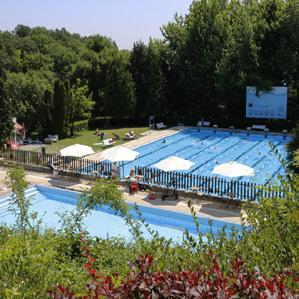 ELTE Mérnök utcai sporttelep Korcsoport: 7-14 éveseknek, írás / olvasás tudás szükséges Program hétfőtől péntekig, 8-17 óráig: napi 4 nyelvóra a Katedra Kids&Teens gyermek nyelviskola tapasztalt