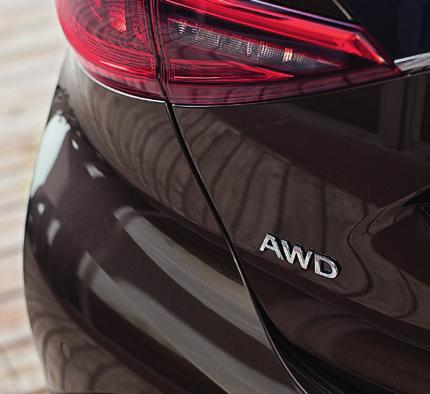 Mindez testet öltött az INFINITI QX30-ban, melyben a formabontó design és az innováció még stílusosabbá és