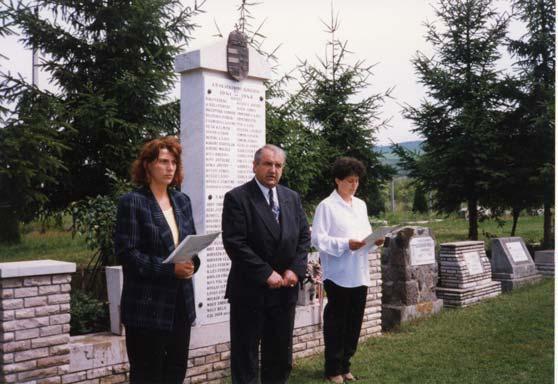 Letkés község polgármestere és népm vel i 1996.