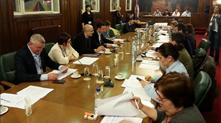 године, Републичка изборна комисија је донела Решење којим се проглашава др Војислав Шешељ, професор универзитета из Земуна, за кандидата за председника Републике на изборима расписаним за 2.