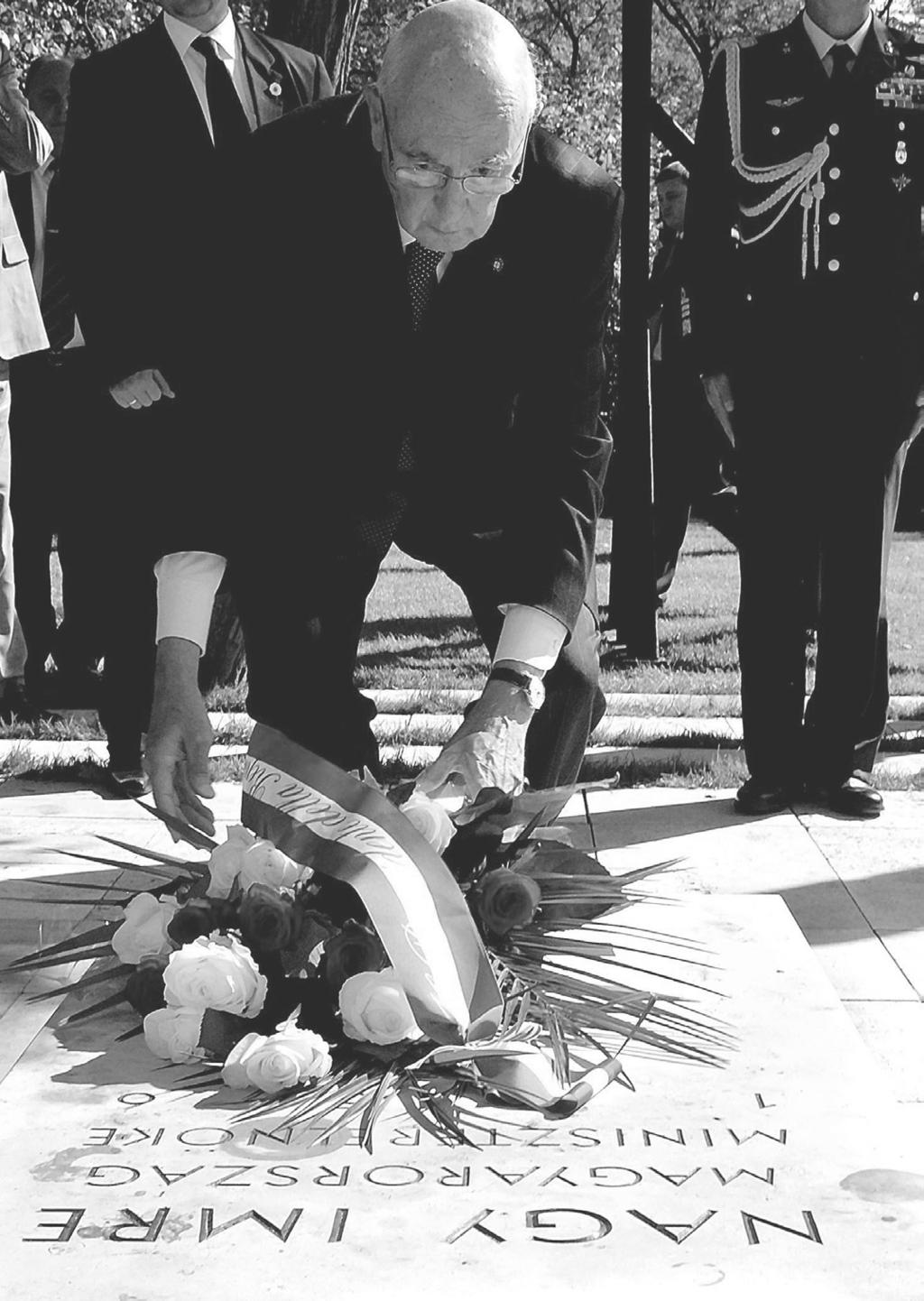 fluenza dei valori di libertà, di democrazia politica, di riconoscimento dei diritti individuali e collettivi, che nell Europa conformata al modello sovietico venivano negati.