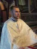 Recent, pe aceste meleaguri este și preotul Daniel Popescu, cu care am purtat un dialog plin de poveste. Îl descoperiți mai jos.