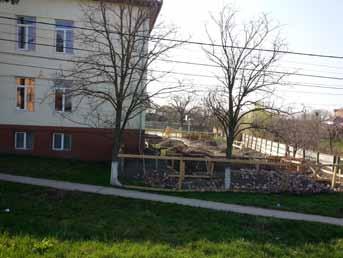 Am citit în numărul din martie, în jurnalul pe care dumneata îl conduci, o frumoasă pagină de promovare a orașului Ovidiu din jud. Constanța, fapt pentru care te felicit... Vă mulțumesc.
