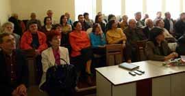 Reşiţei, Mircea Popa. Le-aş spune, de fiecare dată, că le datorez foarte mult şi că aş dori să nu-i dezamăgesc pe aceşti oameni minunaţi, cărora le port tot respectul meu.