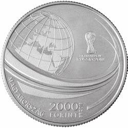 KéSZPénz-loGISZTIKAI TEVékenység Emlékérme- kibocsátás a 2018-as FIFA Világbajnokság tiszteletére A Magyar Nemzeti Bank FIFA Világbajnokság Oroszország, 2018 megnevezéssel 5000 forintos címletű ezüst