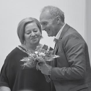 Mi kerüljön papírra egy éterben úszó témából?
