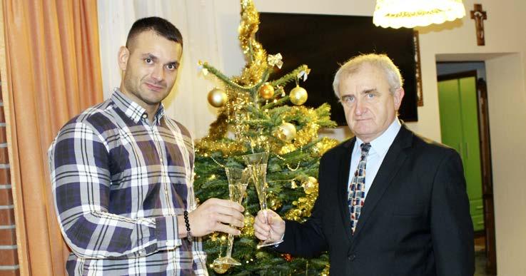 2 Albertirsai Híradó 2018. január SZERKESZTŐI KÖSZÖNTŐ Tisztelet az olvasónak 2018-ban is! Indul az újév, s mi visszavonhatatlanul visszakeveredünk a hétköznapokba. Van-e újévi fogadalmunk?