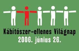 gazdasági, kriminális, etikai vonatkozásai rendkívül