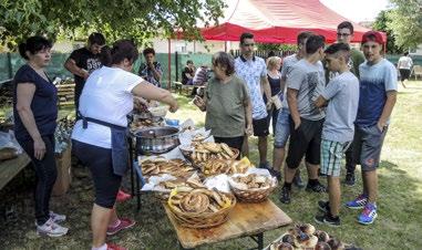 kultúrházban, amelyet a zenei tagozat év végi koncertjével