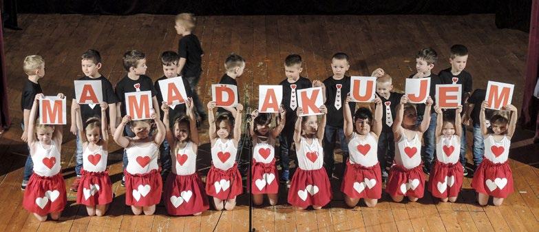 -sz- Anyák napja Kevés olyan szívmelengető ünnep van, mint az Anyák napja.