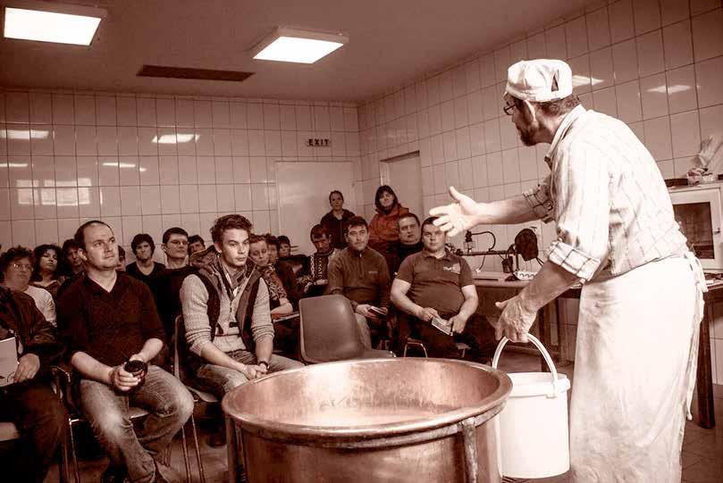 Formare profesională în domeniul dezvoltării rurale În principal cursurile din domeniul dezvoltării rurale se adresează locuitorilor din mediul rural, oferind posibilitatea de a-şi dezvolta