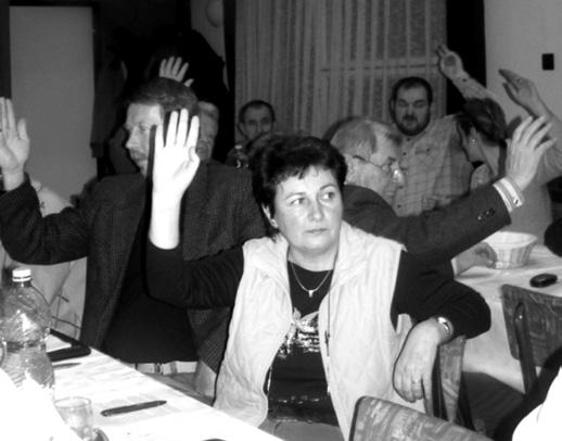 14 Pilíšan (Szentkereszti Hírmondó) Modifikovanie stanov a voľba vedenia 2008 FEBRUÁR Valné zhromaždenie Združenia a regionálneho kultúrneho strediska pilíšskych Slovákov Správa o minuloročnej