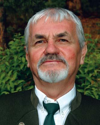 Aktív közremûködése mellett került bevezetésre a felújító vágásokban alkalmazott kíméletes kihordószerelvényes MIKLÓSI LAJOS erdésztechnikus SZEKERES PÉTER PÁL erdésztechnikus fakitermelési