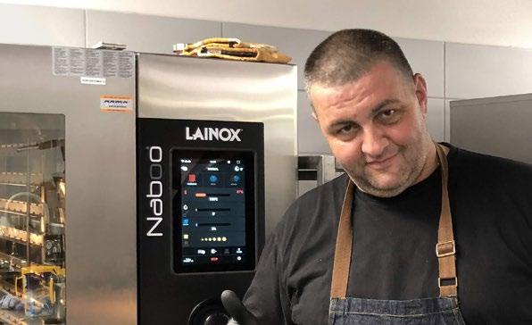 NABOO A KOLLEKTÍV VENDÉGLÁTÁSHOZ Szlovákia, dunaszerdahelyi Szabó Gyula általános iskola. Évente több mint 150.000 adag ételt készítenek a Lainox Naboo sütőkkel a Szabó Gyula általános iskolában.