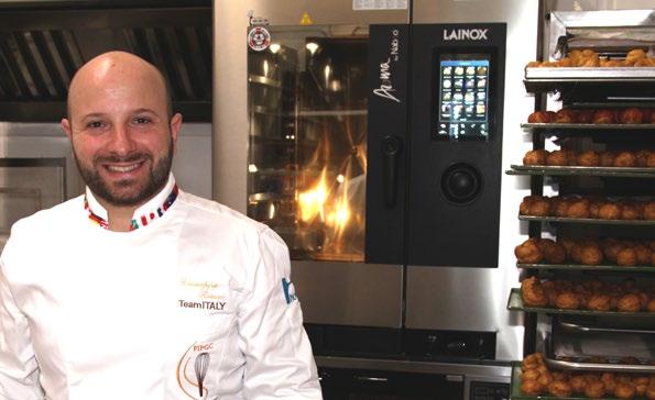 AROMA NABOO A CUKRÁSZDÁBAN Olaszország, Giuseppe Russi cukrászmester, a Laterza városbeli Pasticceria Russi cukrászda tulajdonosa.