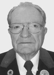 Különös figyelmet fordít az egyre nö - vekvő számú nyugállományú tagtársakkal való kapcsolattartásra. Szeremley Géza okl. bányamérnök 1949-ben született Buda - pesten. Az OMBKE-nek 1975 óta tagja.