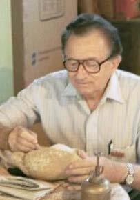 , holds a law degree from Hungary (1948), a masters degree from California (1959) and a doctorate from the University of Paris (Sorbonne - 1964).