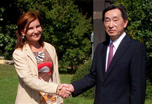 Őexcellenciája, KOSUGE JUNICHI Japán magyarországi