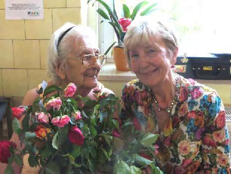 Éva Kigyóssy-Schmidt, Manager: Margit Pócs) for the survival of my late husband, Gergely Márk s (1923-2012) life s work encompassing a legacy of 800-1000 new Hungarian rose varieties.