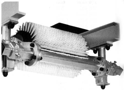 Hevedertisztítás REMACLEAN kefés hevedertisztító dobmotorral (TMB) Alkalmazási terület Száraz és enyhén nedves ömlesztett áru letisztításához Univerzálisan beépíthetõ hevedertisztító rendszer belsõ