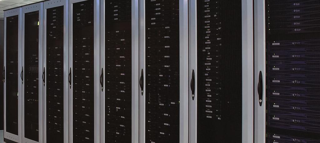 Intelligens áramfigyelés A fogyasztás kezelése Az Eaton epdu-k hű képet adnak V-, W-, A- és kwh-fogyasztásáról (2 A felett 1%-os pontosság), hogy felhasználhassa az összes elérhető energiát.