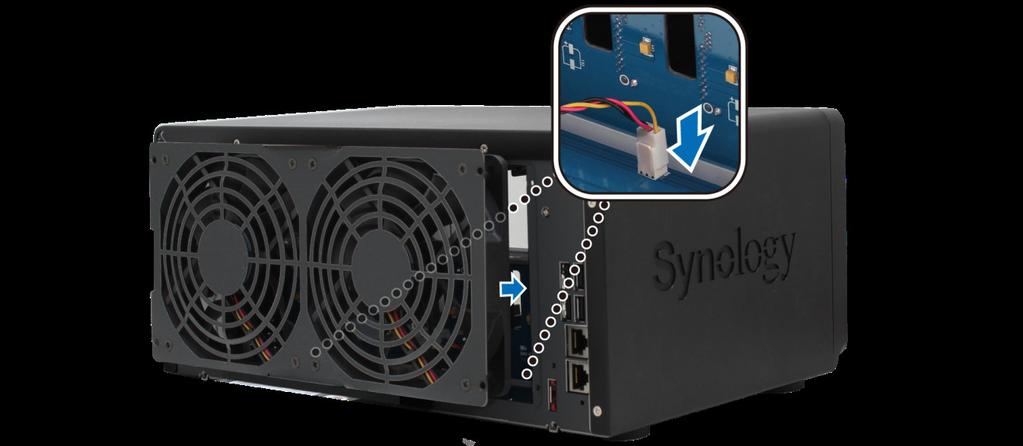 helyezze vissza a ventilátorpanelt. 5 Tegye vissza és húzza meg a 4.