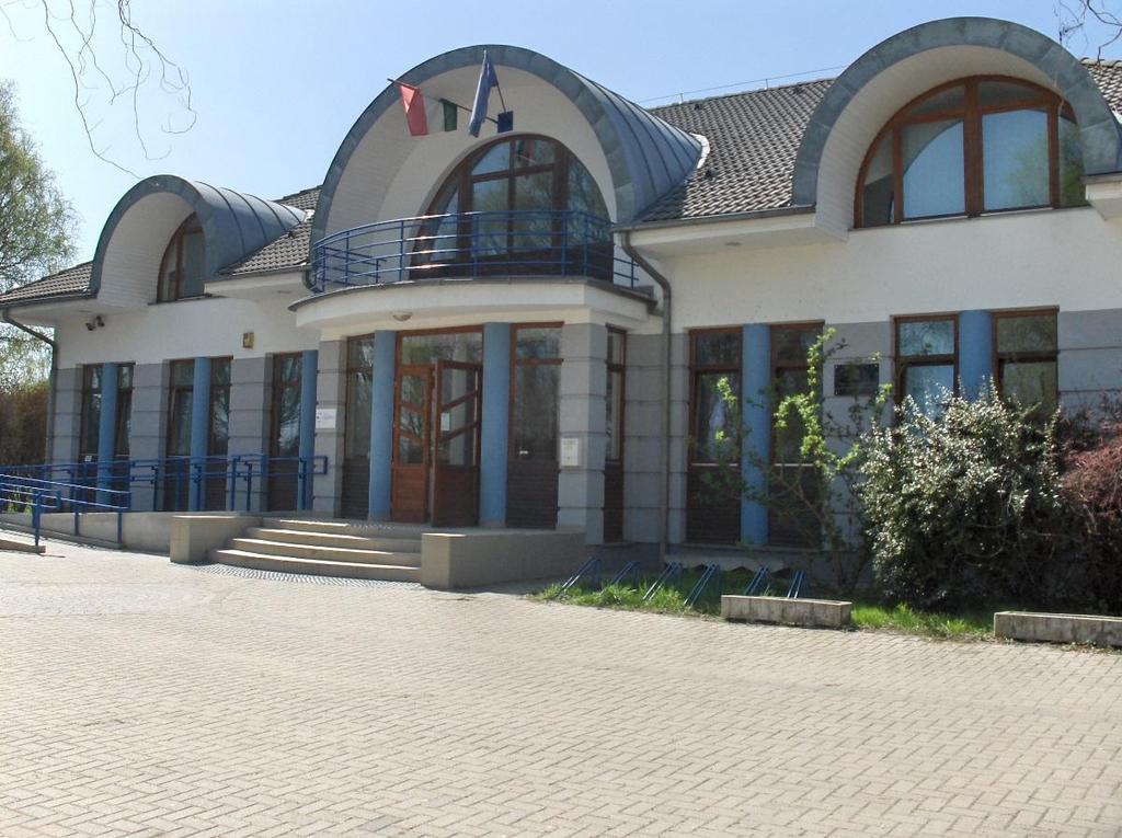(székhelye 3078 Bátonyterenye, Madách út 6/B.) Az épület 2016.