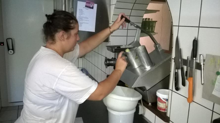 reggelivel, kirakjuk a kis hűtőszekrénybe a 2 féle saját recept alapján