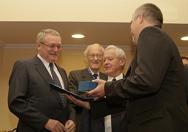 Sitku László és Kolozsi Gyula celebrálta a nagy érdeklődéssel kísért