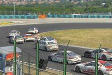 illetve a második időmérőn Nicolò Piancastelli lett. A szombati nap zárásaként rendezték a Lotus Ladies Cup első futamát, mely a szombati nap legizgalmasabb pillanatait tartogatta.