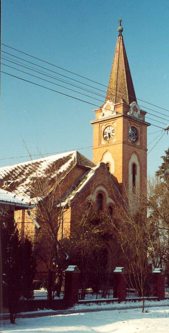 Sorszám: 18. A védendő objektum megnevezése: Református templom Vizsgálat ideje: 2002. augusztus hó Címe: Felszabadulás u. 150/b. Helyrajzi szám: 2578.