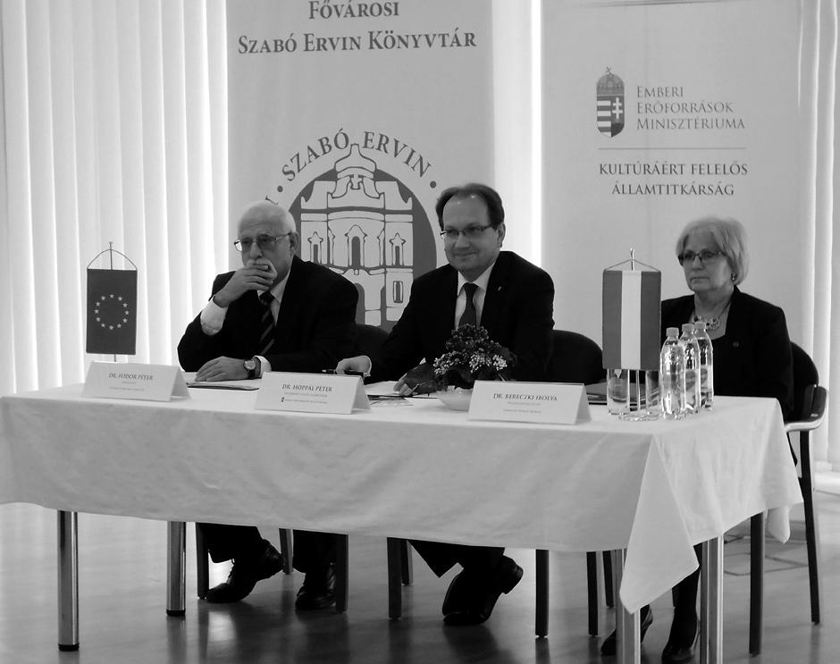 hoz illeszkedő könyvtári szolgáltatások és azok közösségépítő, gazdaságélénkítő szerepének megismertetése, a könyvtár mint a digitális írástudás közvetítésében közreműködő alapintézmény bemutatása, s