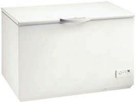 : 19060 Energiafogyasztás: 296 kwh/év LED világítás SimpleSlide csúsztatható ajtópolcok HumidityControl Mechanikus vezérlés 4,5 kg fagyasztási kapacitás