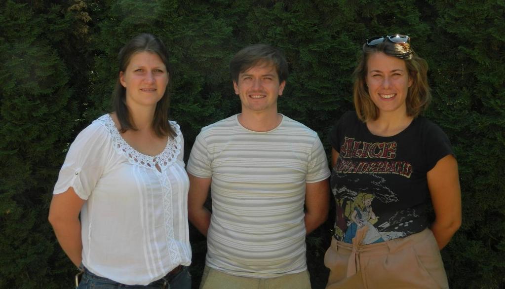 Féth Mia Zoé első osztályosuknak, - aki közben családjával Zengővárkonyba költözött-, kívánom, hogy iskolás évei az ismeretek megszerzése, elsajátítása mellett szépek és vidámak legyenek!