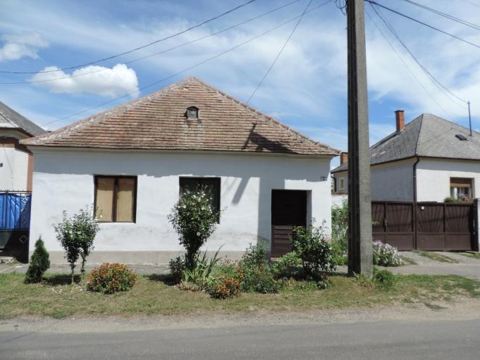 kialakítás, a kontyolt nyeregtetős házaknál