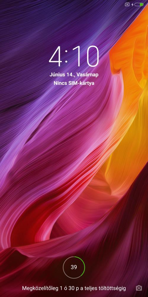 Megjegyzés: Egyes esetekben a készülék nem tudja automatikusan kiolvasni a SIM kártyáról a mobil internethez szükséges beállításokat, így szükséges lehet annak manuális megadása.