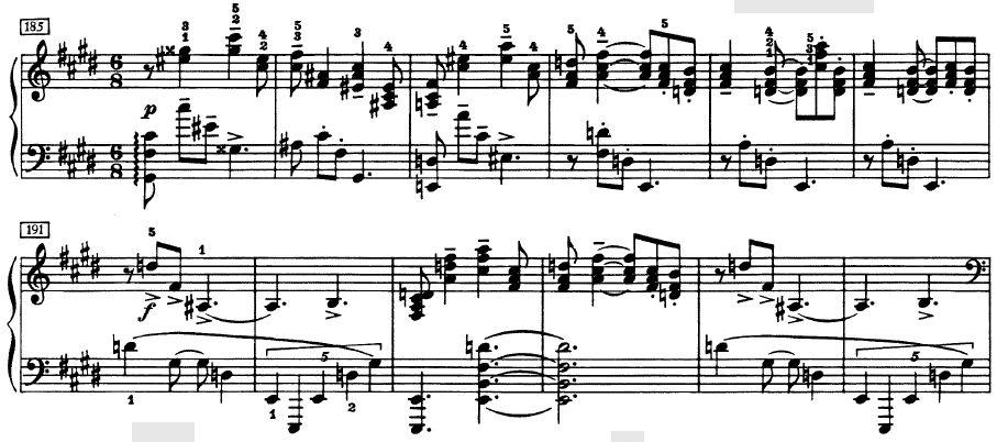 Choi Insu: Horowitz és Richter 112 ütemet Horowitz egy pedállal játssza. Richter a 152. ütem basszusában lévő, lefelé menő b- és d-hang helyett d- és b-hangot játszik.