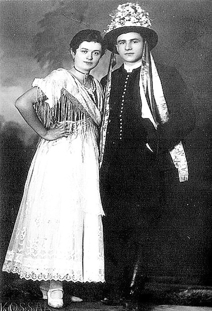 166 hály, a legidősebb.