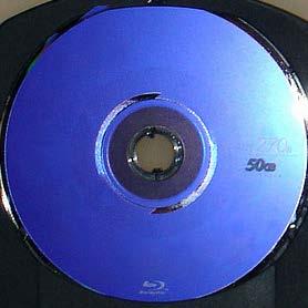 A BD szabványt az elektronikai termékek felhasználóinak egy csoportja és PCtársaságok közös nevükön Blu-ray Disc Association (BDA)