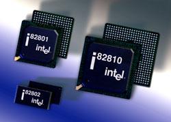 Chipset: Intel 810 - Új grafikus chippel (i752) integrált chipset (1999 április). A 440BX AGP chipset-re épül. - Támogatja a PII, PIII processzorokat, 64 bites 100 MHz-es SDRAMból 2 modult támogat.