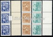 Teljes hajtott ívben. (25 bélyeg szelvénnyel) Kikiáltási ár: 3.000 Ft 1974. Aeroﬁla 2x20-as ívben. 386.