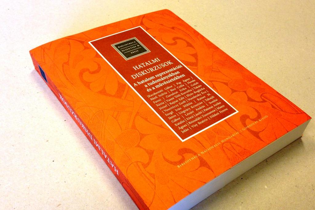 széles spektrumot átfogva: hasonmás kiadásokat, díszalbumokat, konferencia- és tanulmányköteteket, hézagpótló bibliográfiákat és kiállítási katalógusokat egyaránt kiadunk.