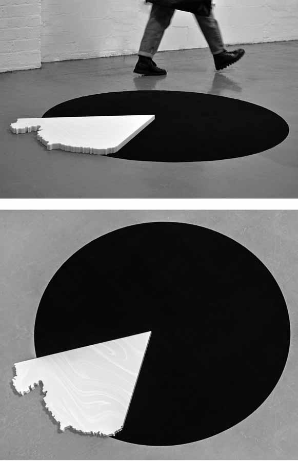 ORIENTÁCIÓVÁLTÁSOK A KÖZÉP-KELET-EURÓPAI MŰVÉSZETELMÉLETBEN 1989 UTÁN Anca Benera & Arnold Estefan: Az utolsó föld, 2018 installáció, 120 120 cm Fotó a művészek jóvoltából A Maria Byrd Föld az