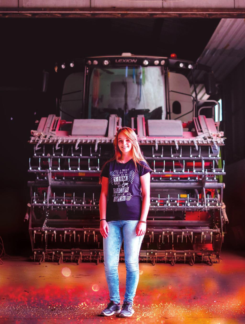 AXIÁL AGRITECHNICA PARTNER agritech 13 TÜNDÉRMESE RÁBASEBESEN ORSZÁGOS GOND, HOGY NEM ELÉG FIATAL JELENTKEZIK GÉPKEZELŐNEK?
